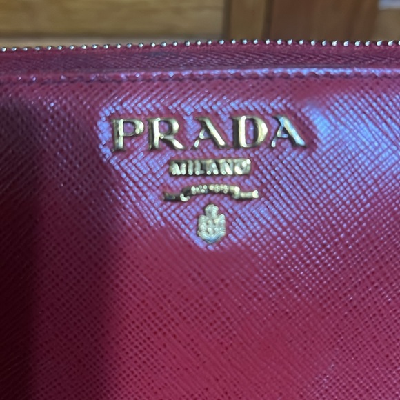 Prada red wallet - Picture 2 of 6